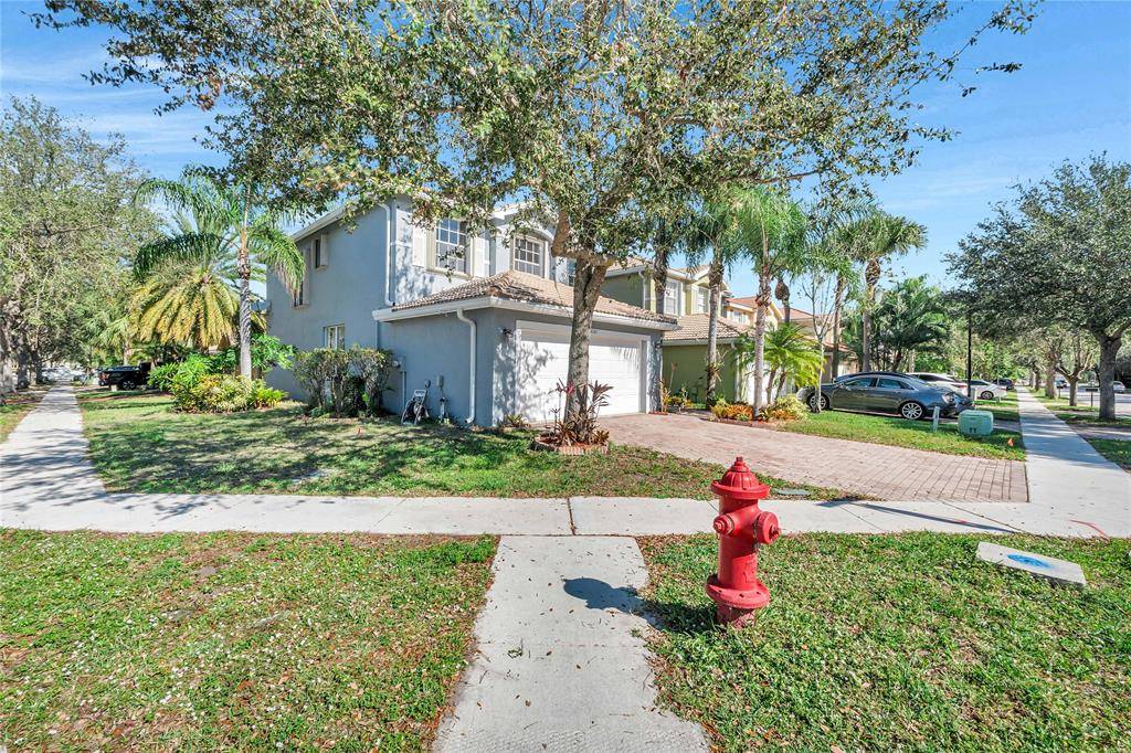 Greenacres, FL 33463,5045 Northern Lights Dr