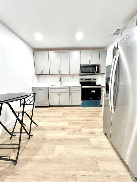 Davie, FL 33324,2510 SW 81st Ave #208