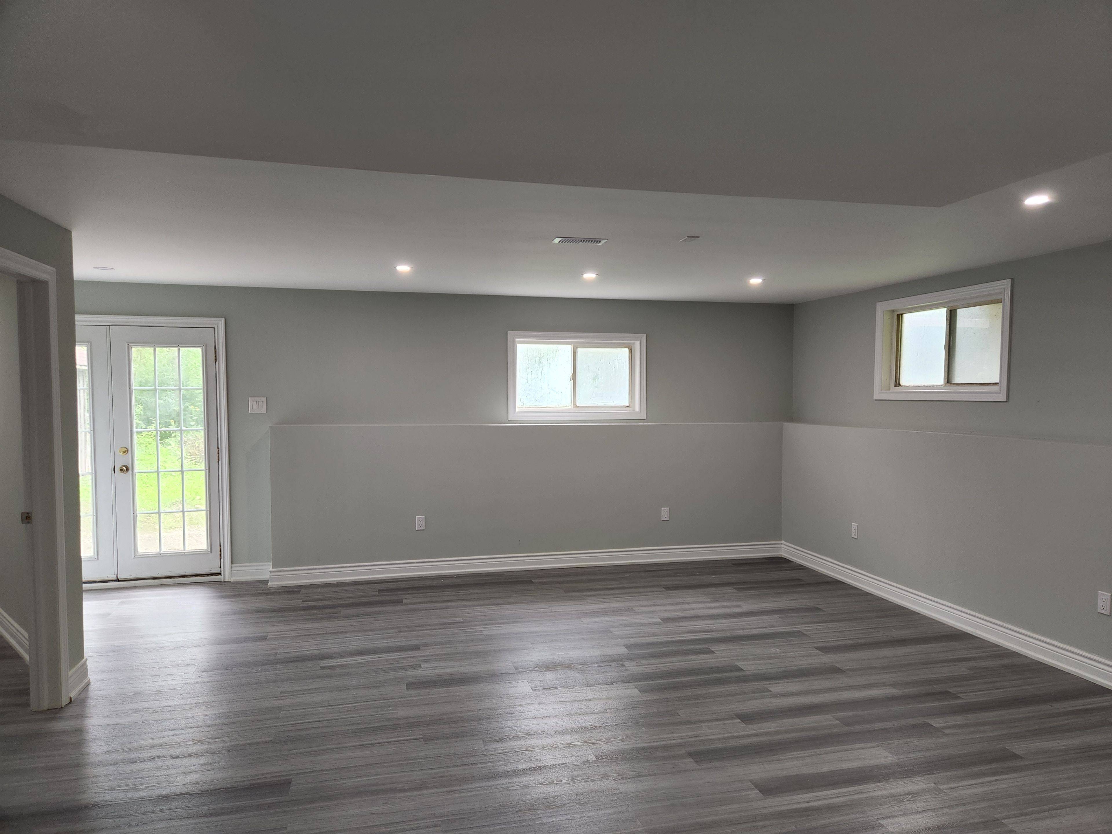 Innisfil, ON L9S 4L4,802 Cedarvale DR #Basement