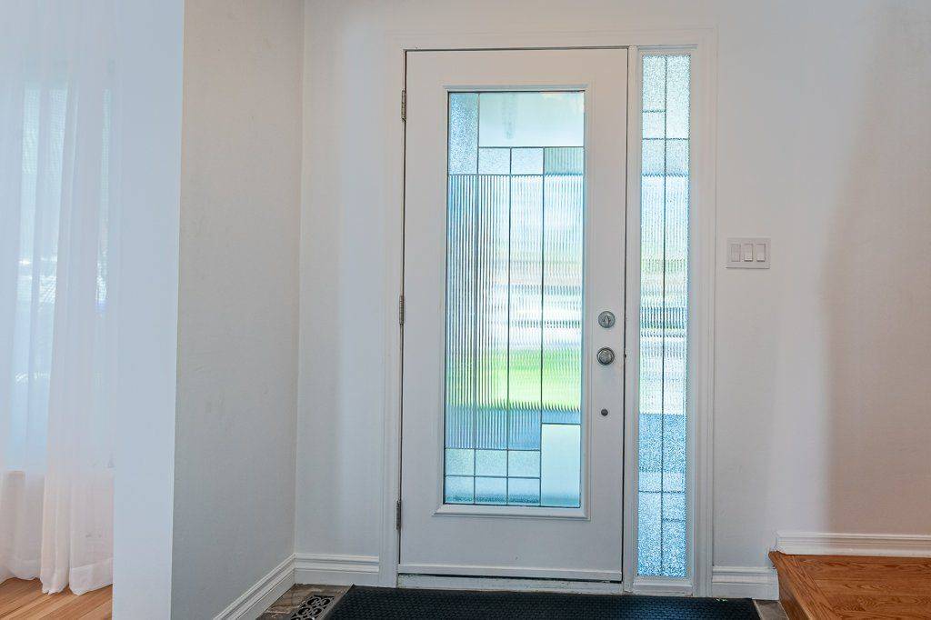 New Tecumseth, ON L9R 1M6,23 Morrow DR