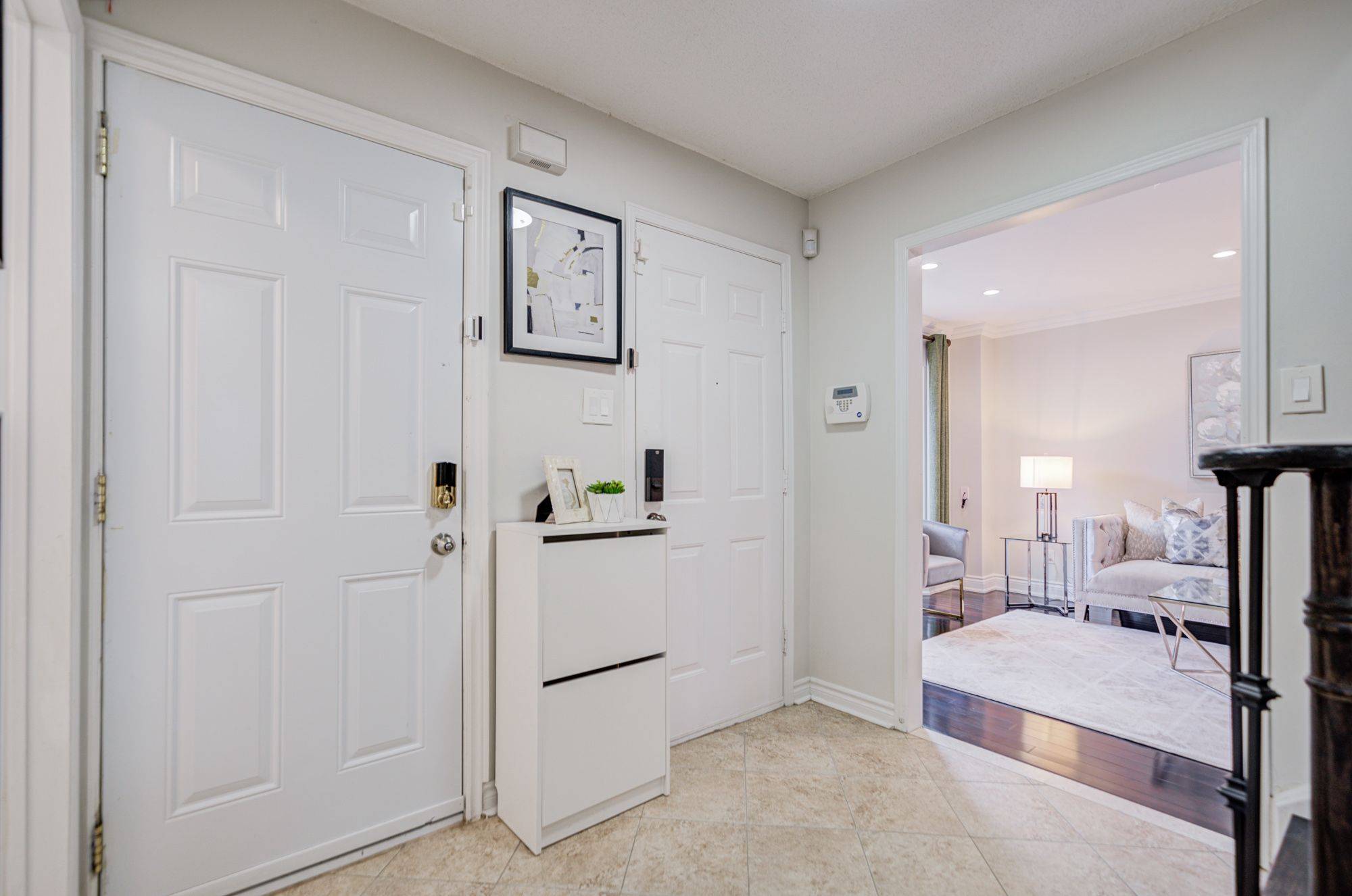 Markham, ON L3S 1Y7,58 Elson ST