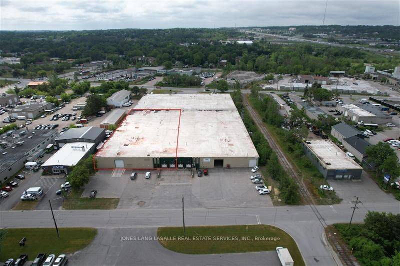 Barrie, ON L4N 2N4,125 Brock ST