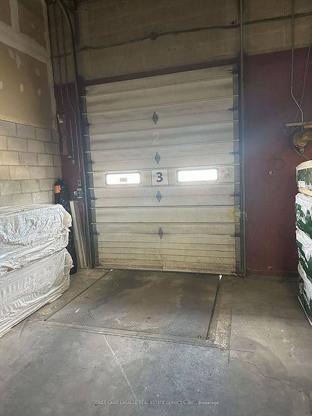 Barrie, ON L4N 2N4,125 Brock ST