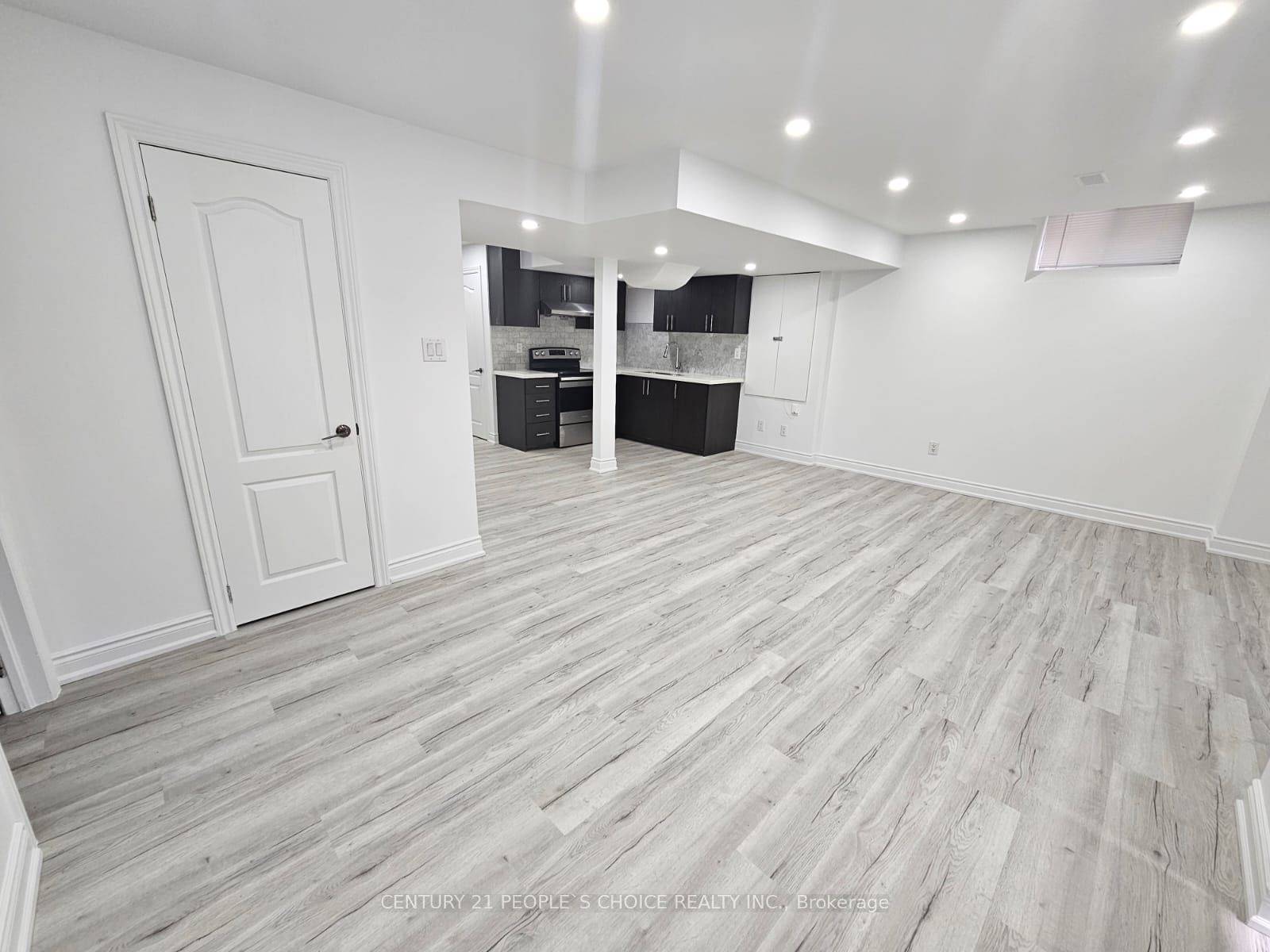 Brampton, ON L7A 4R2,30 Bucksaw ST