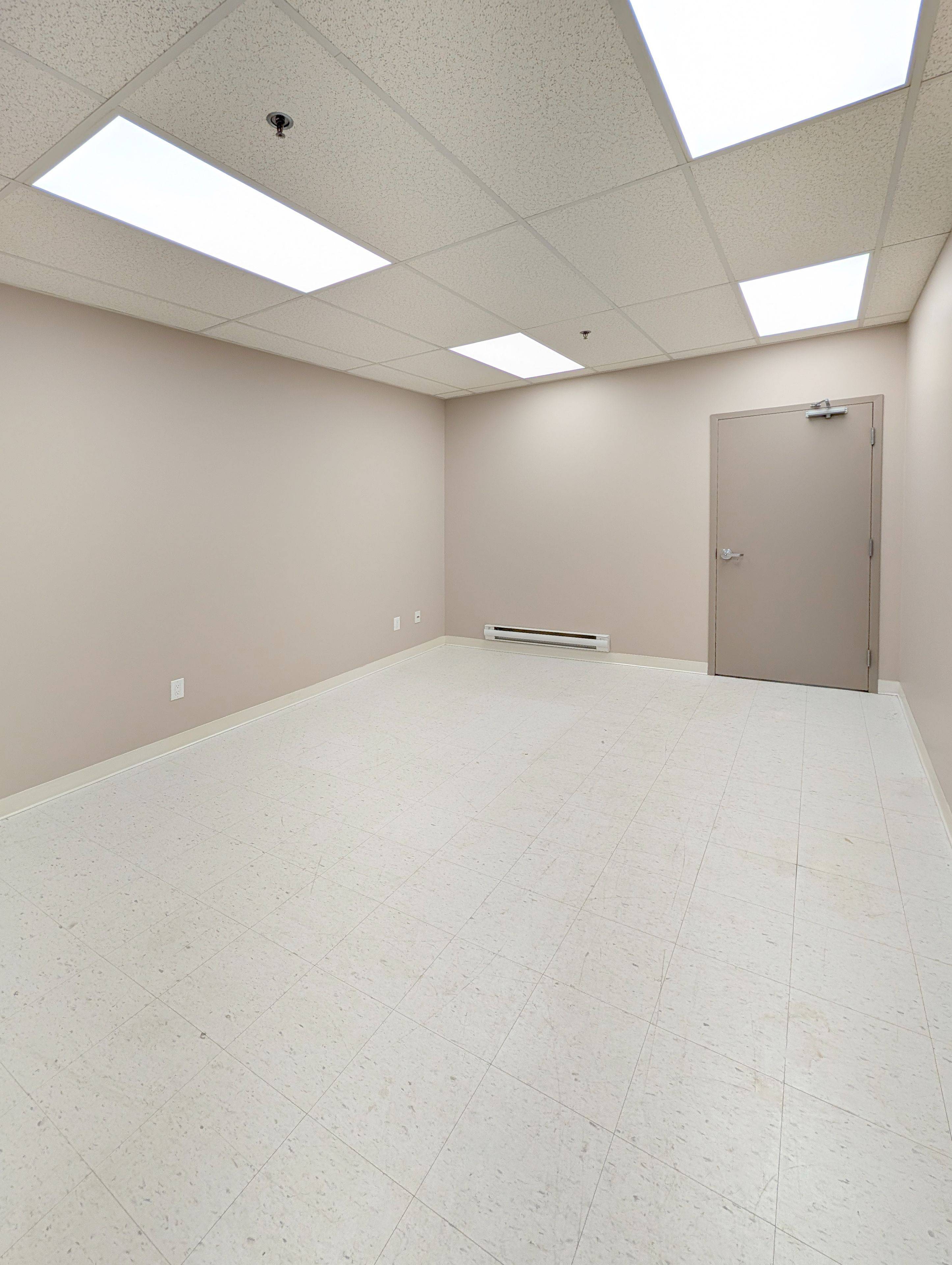 Mississauga, ON L5S 1C8,7575 Kimbel ST #6-8