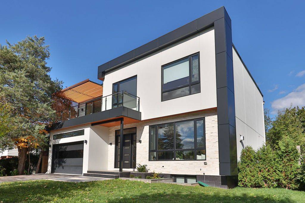 Oakville, ON L6L 3S3,431 Sandlewood RD