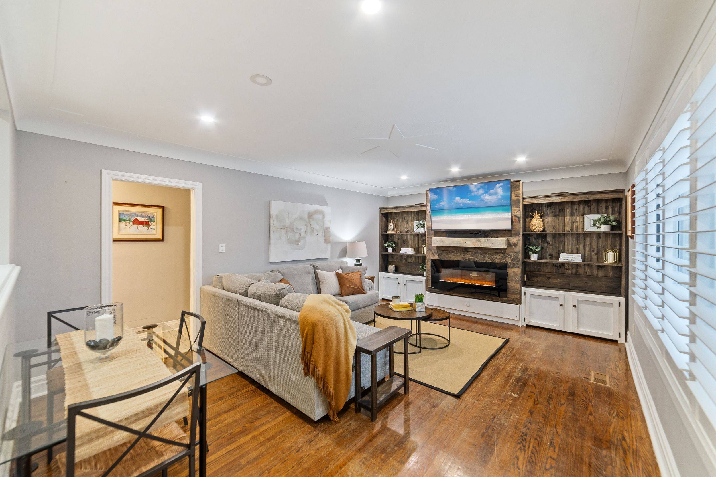 Burlington, ON L7P 2H3,1434 Mountain Grove AVE