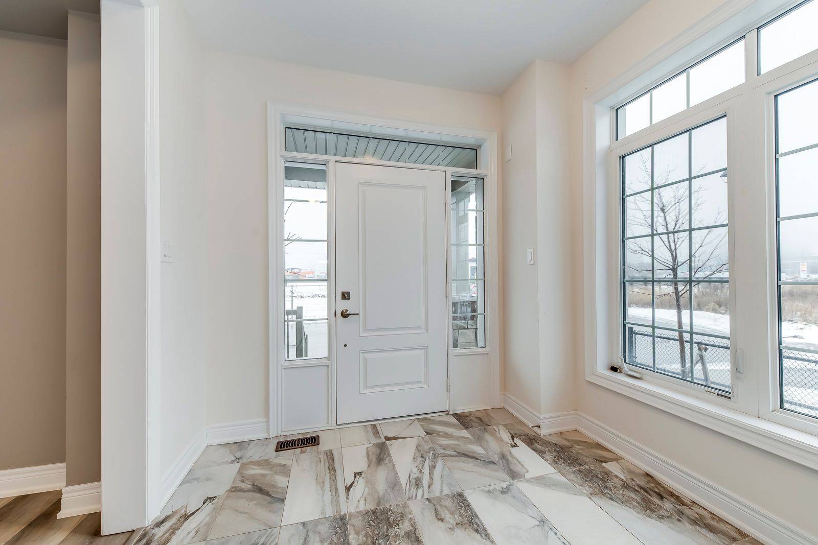 Oakville, ON L6H 7E3,3026 Postridge DR #19