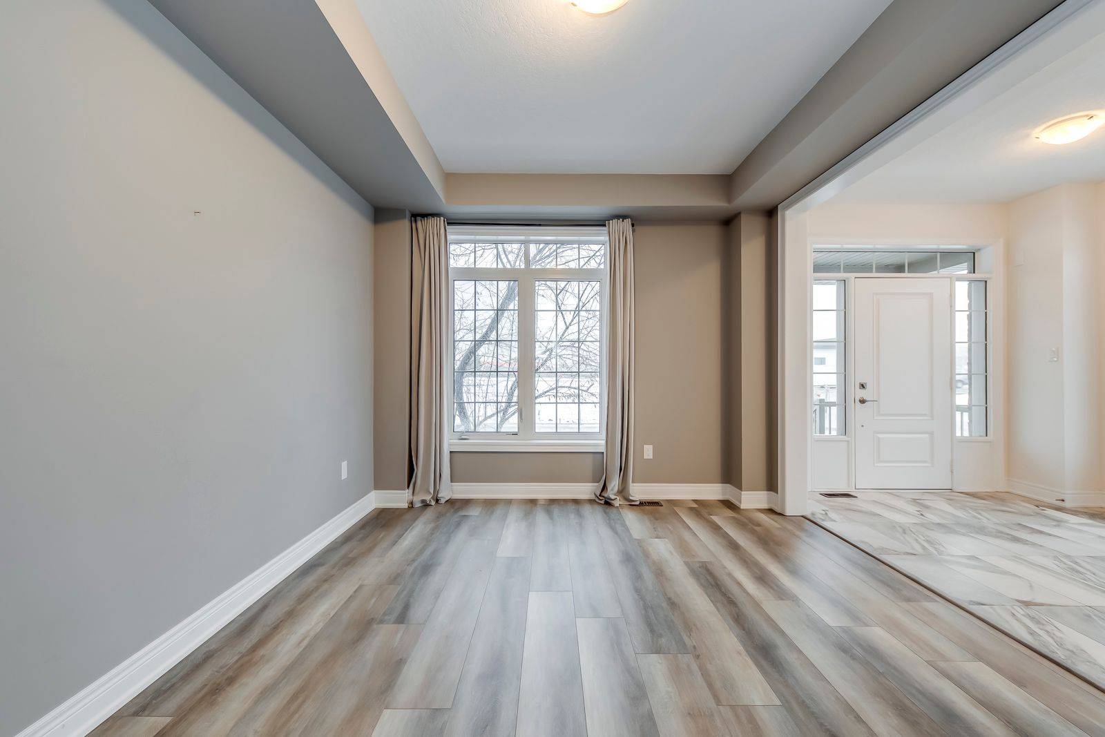 Oakville, ON L6H 7E3,3026 Postridge DR #19