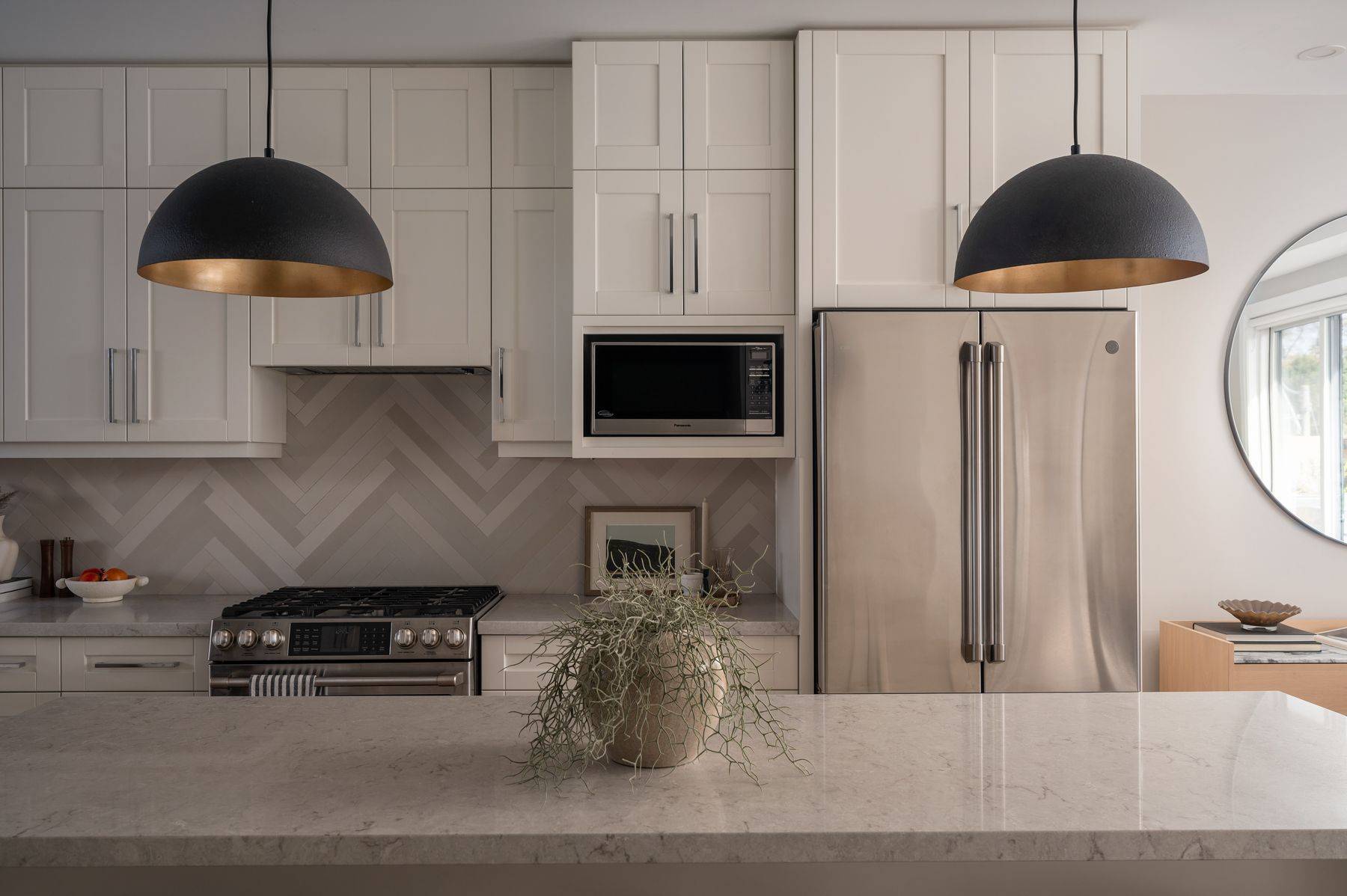 Toronto W02, ON M6H 2G3,101 Beaver AVE