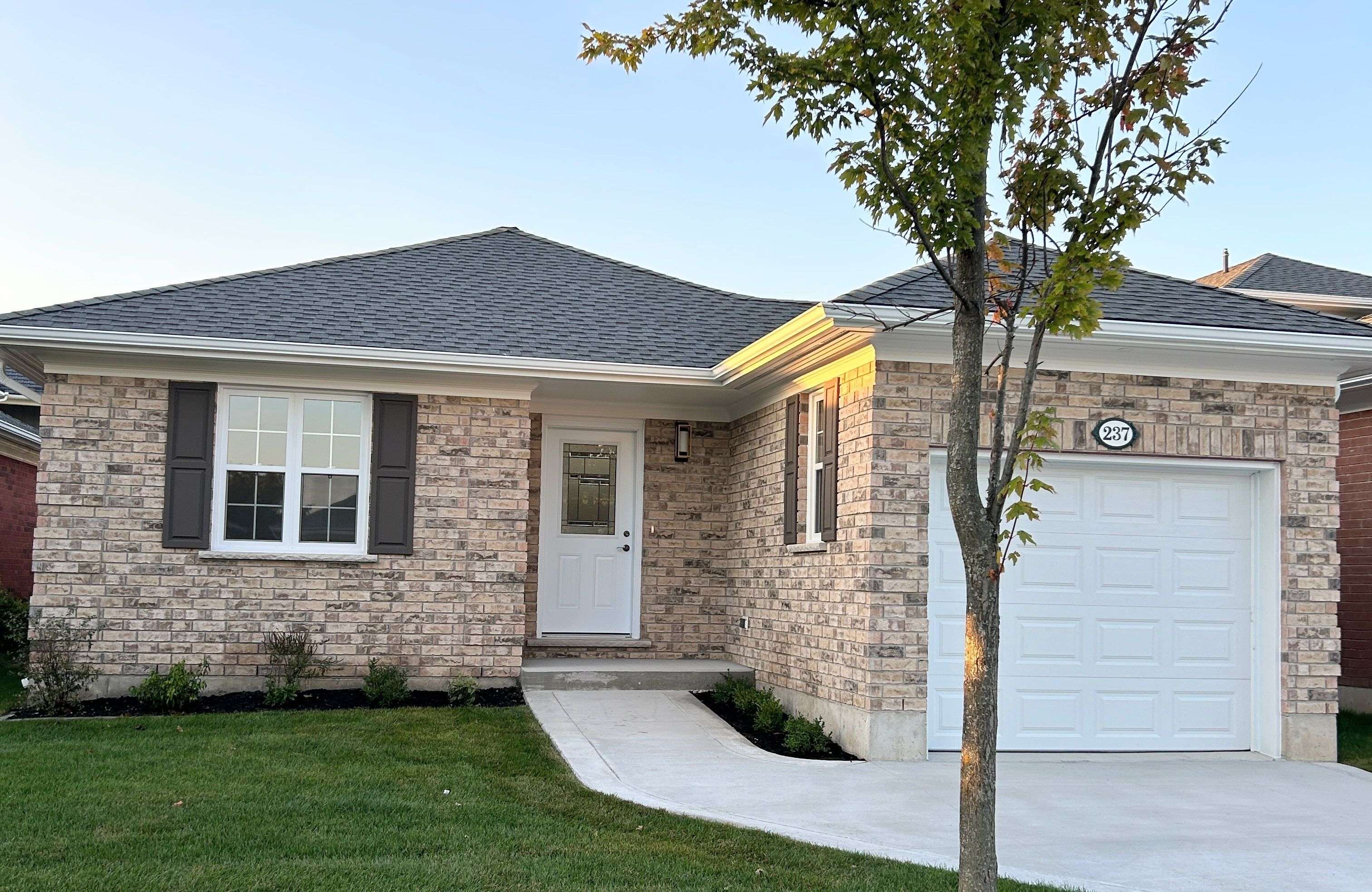 Goderich, ON N7A 4M6,237 Bethune CRES