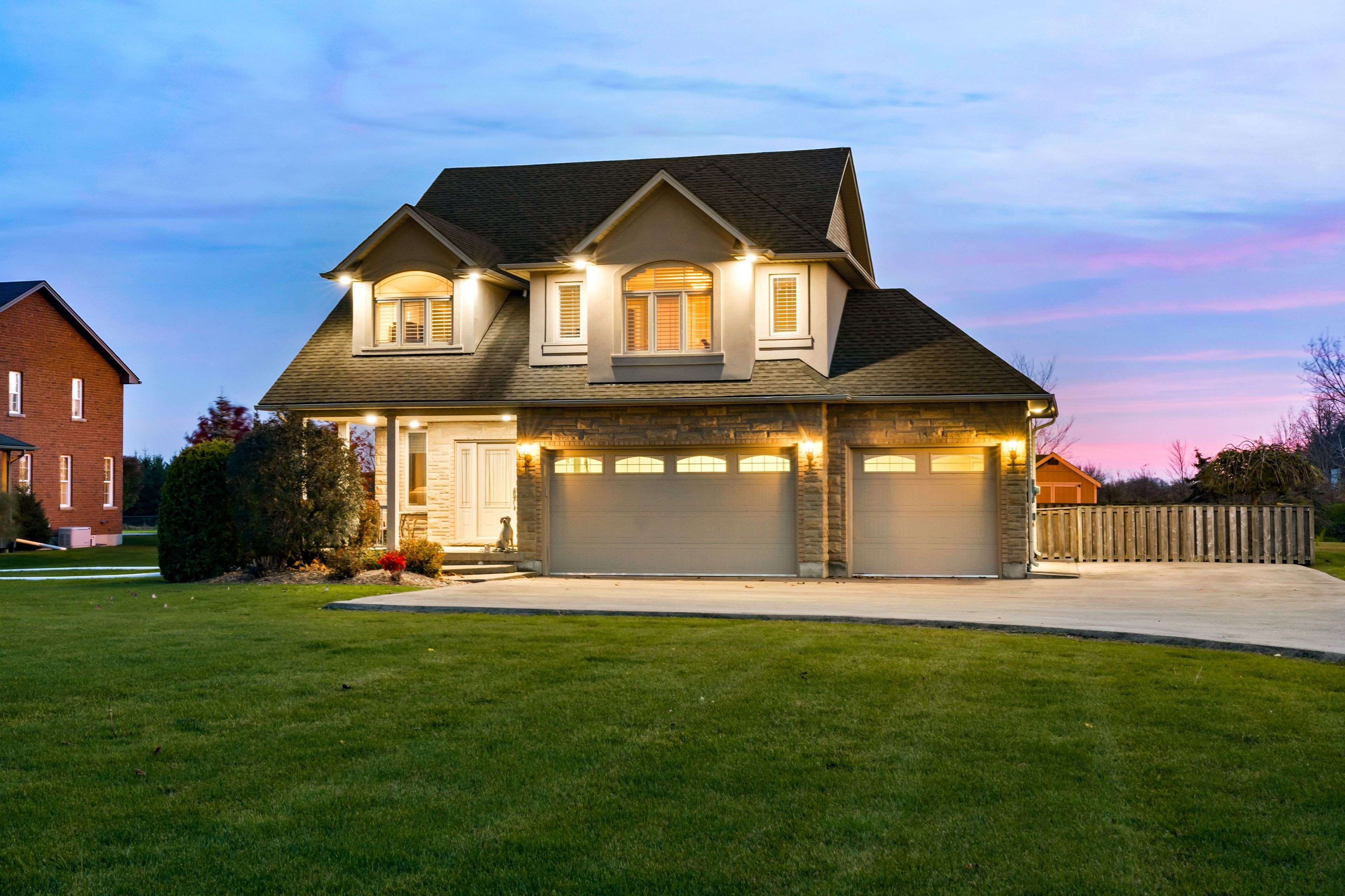 Grimsby, ON L0R 1M0,8036 Sheridan CT