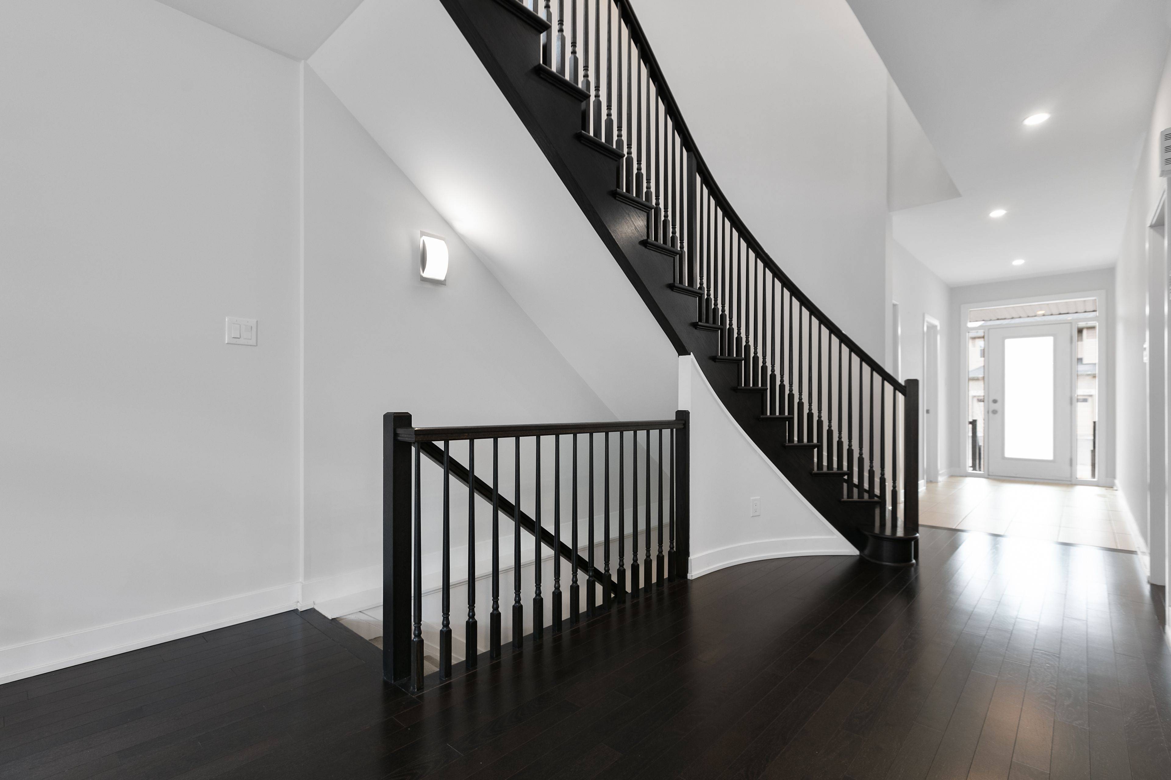 Orleans - Convent Glen And Area, ON K1W 0H4,249 Fountainhead DR