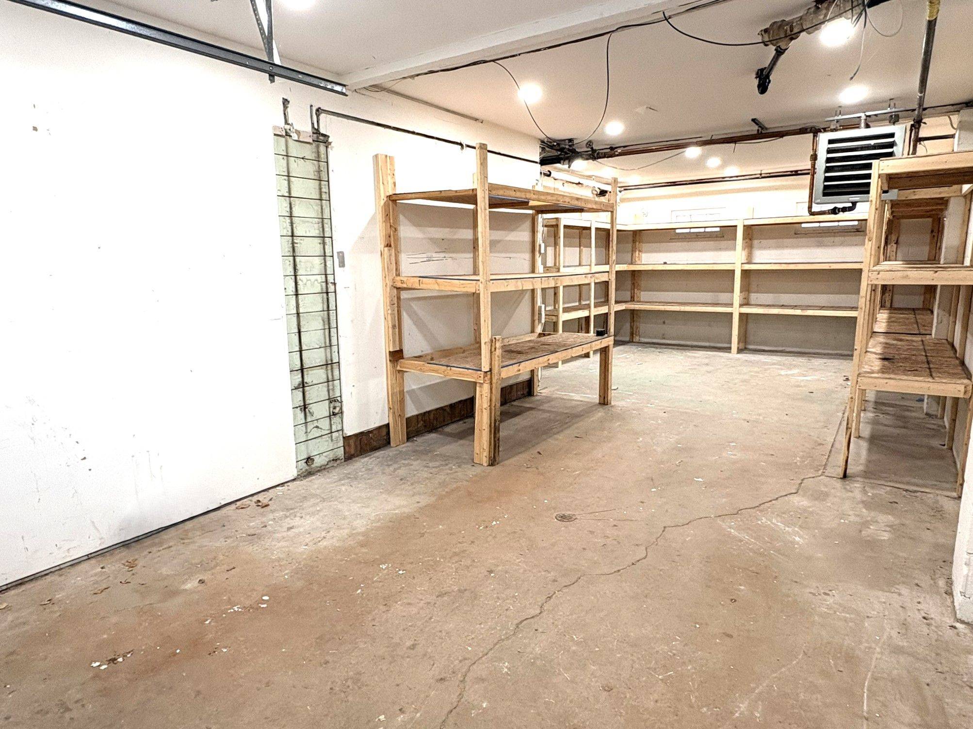 North Bay, ON P1B 4M2,245 Mattawa ST #C