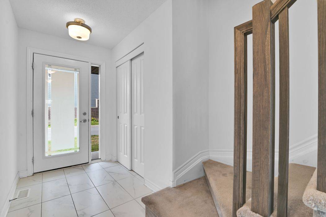 Blossom Park - Airport And Area, ON K4M 0H5,72 Barn Swallow Private