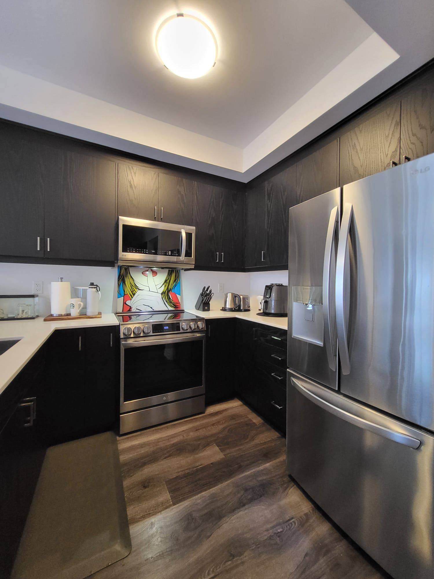 Hamilton, ON L8H 0B3,575 Woodward AVE #77