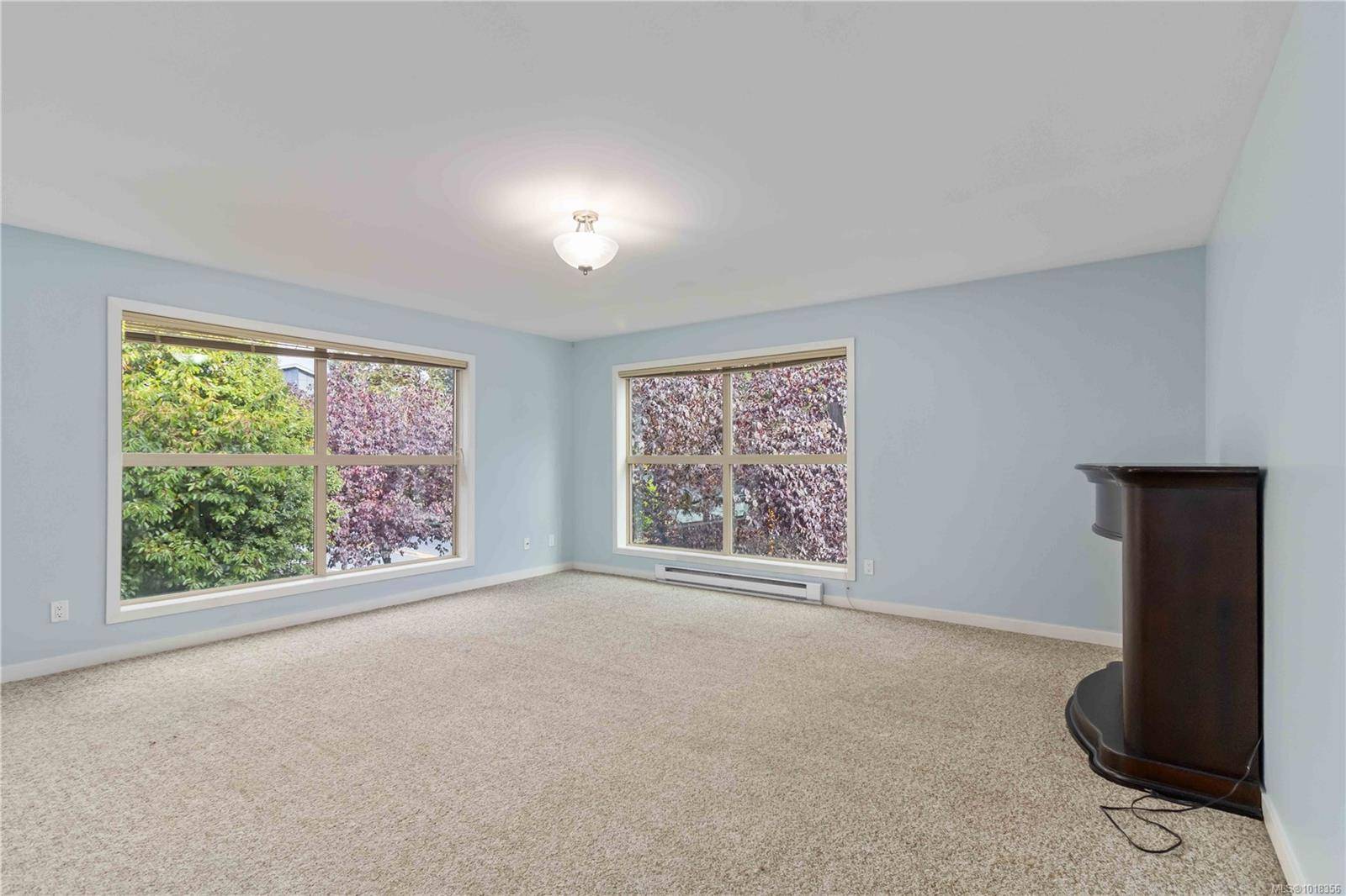 Langford, BC V9B 3V3,2710 Peatt Rd #101