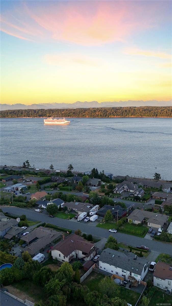 Campbell River, BC V9W 5Y2,604 Galerno Rd