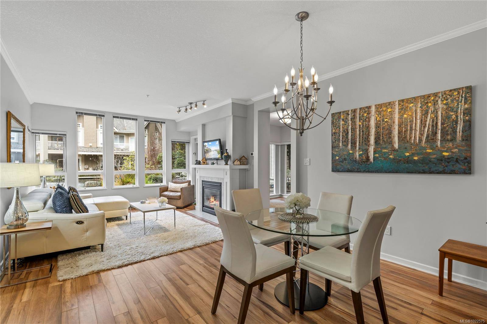 Nanaimo, BC V9T 6K3,5685 Edgewater Lane #104