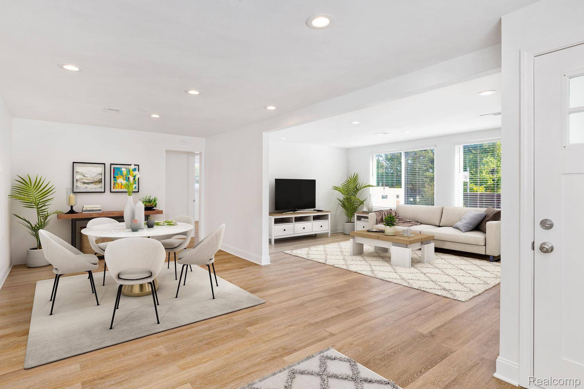 23831 JOHN R RD, Hazel Park, MI 48030