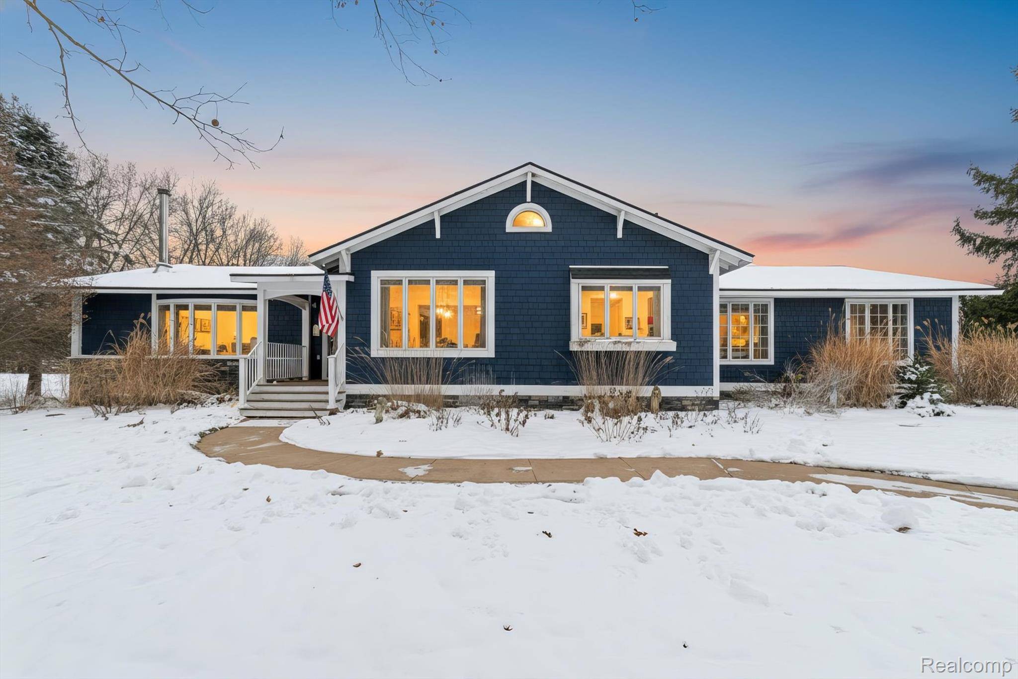 Pinckney, MI 48169,187 Darwin RD