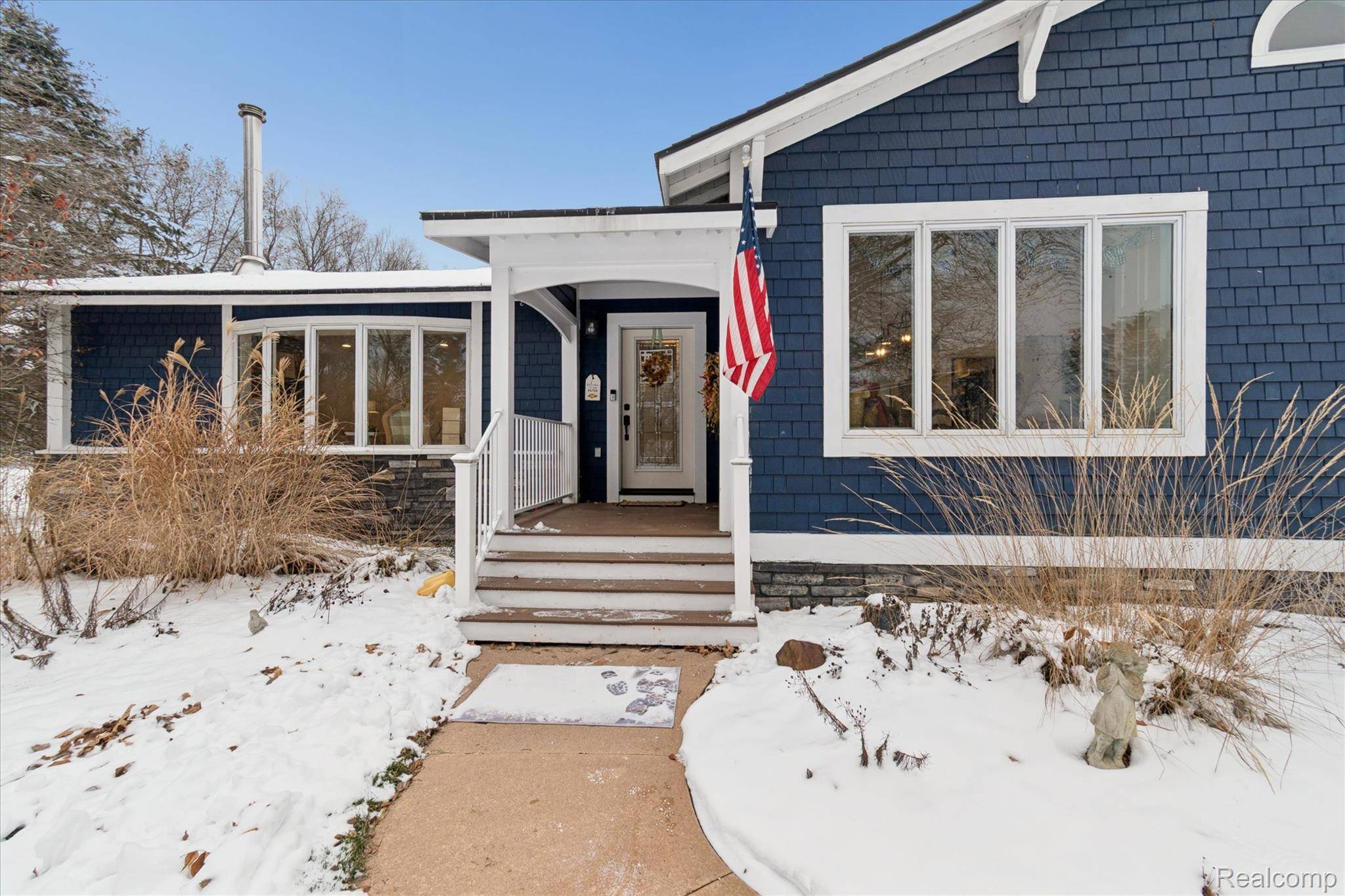 Pinckney, MI 48169,187 Darwin RD