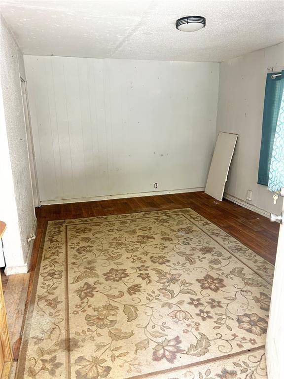 Bowie, TX 76230,412 Small Street