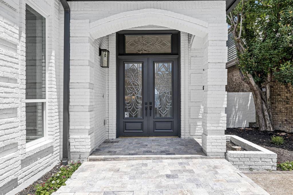 Dallas, TX 75225,7 Royal Terrace Court