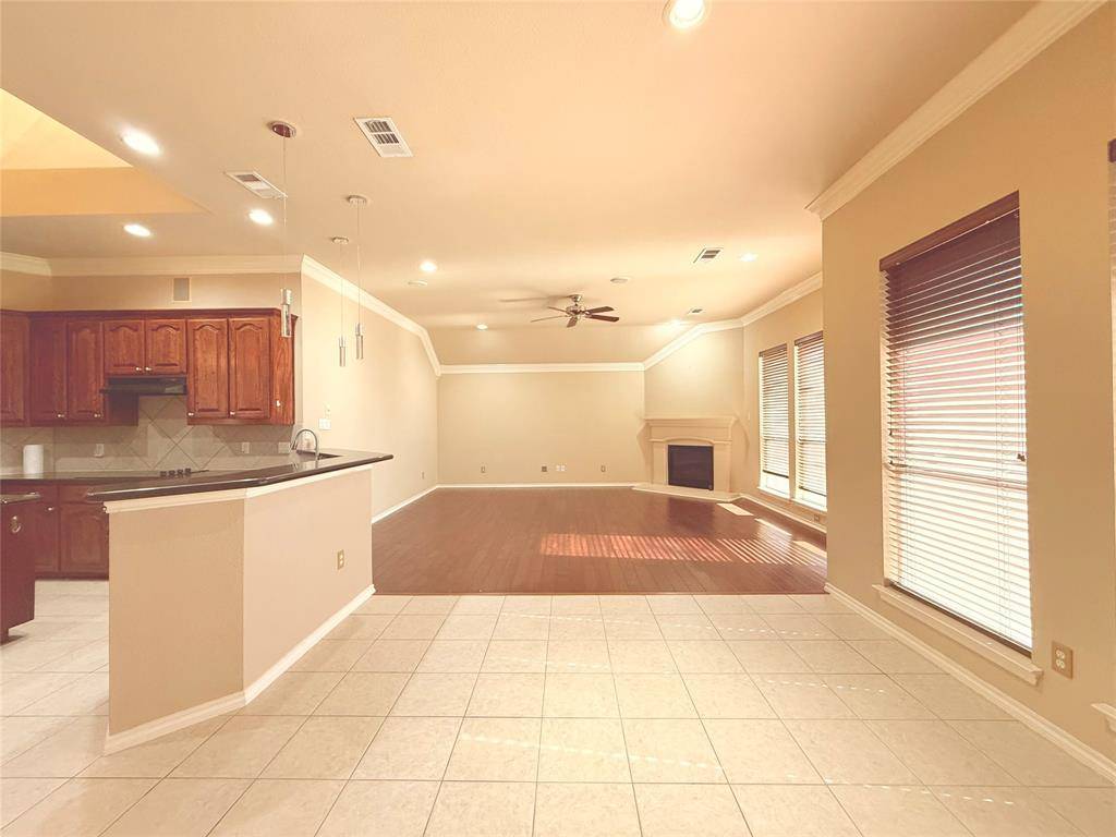 Fort Worth, TX 76131,2712 Flint Rock Drive