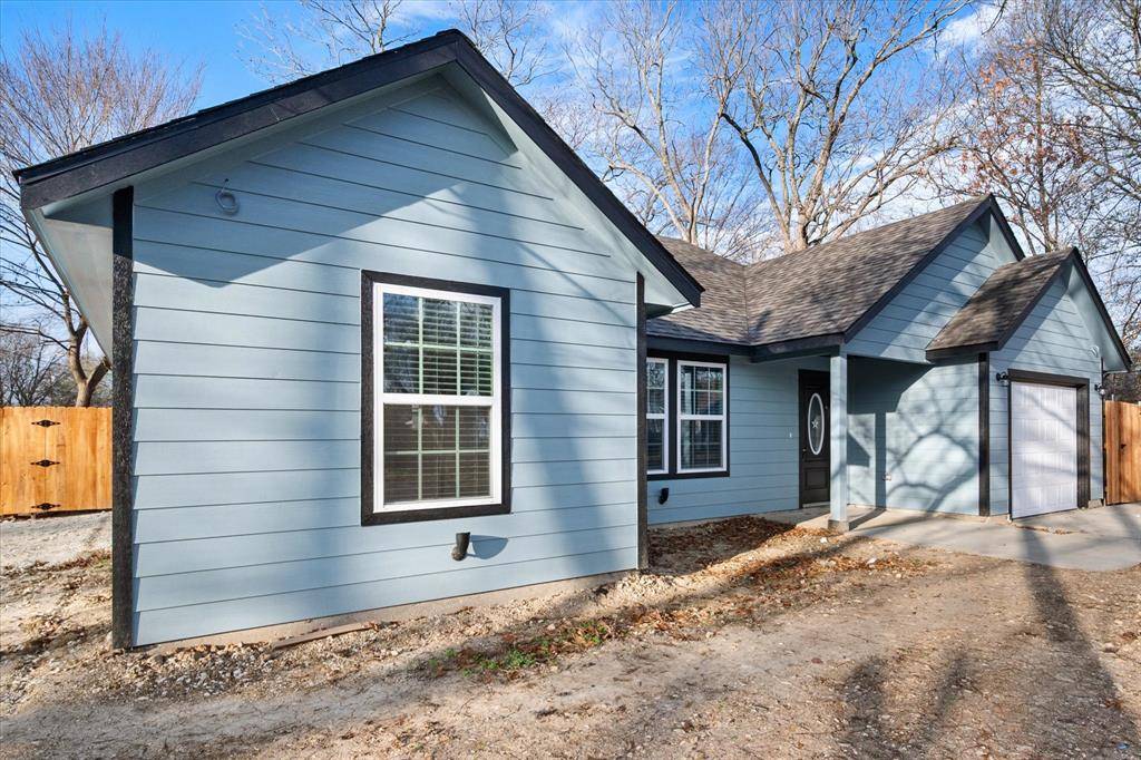 Kerens, TX 75144,401 N Goodman Avenue