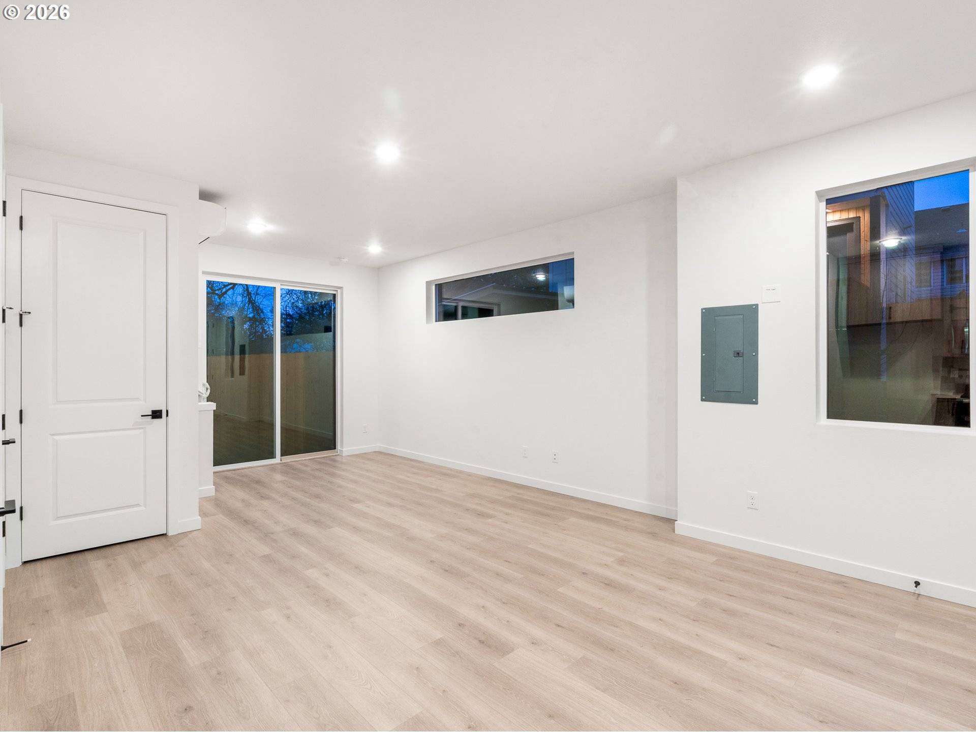 Portland, OR 97203,8334 N Bank ST