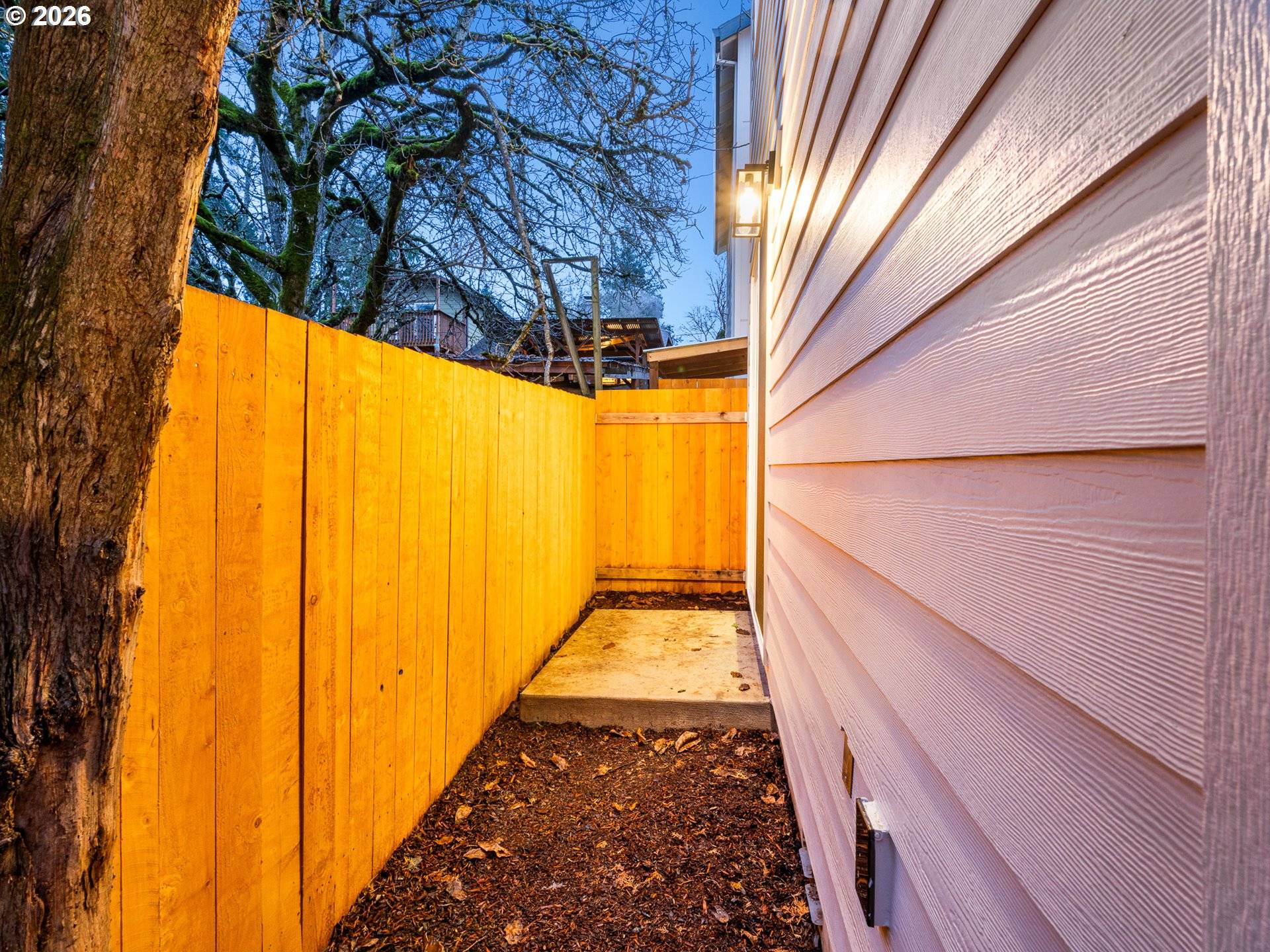 Portland, OR 97203,8334 N Bank ST