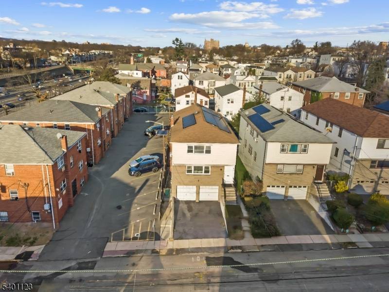 Irvington Twp., NJ 07111,52 Tremont Ter