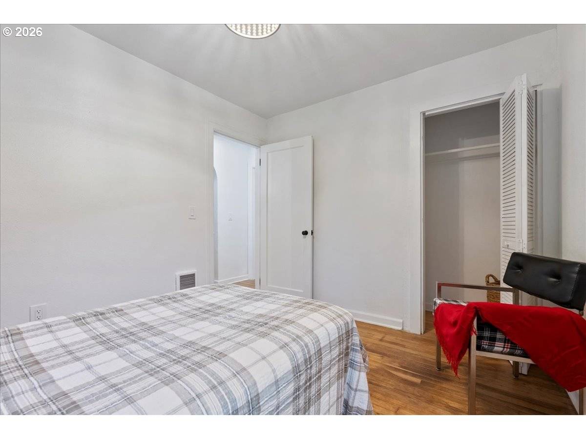 West Linn, OR 97068,2550 JOLIE POINTE RD