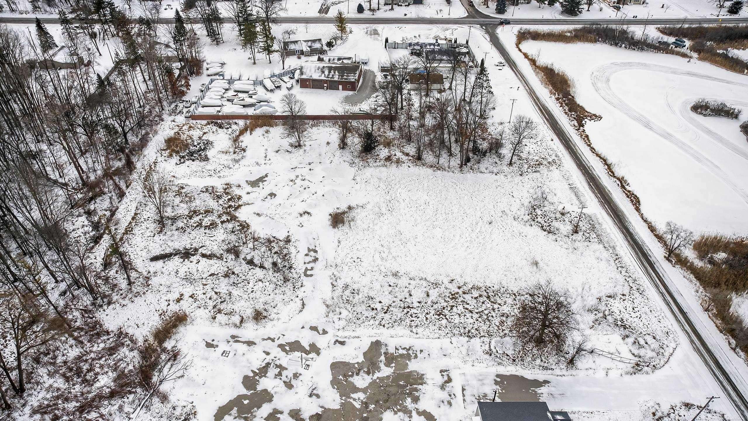 2469 2 Mile RD, Bangor Twp, MI 48706