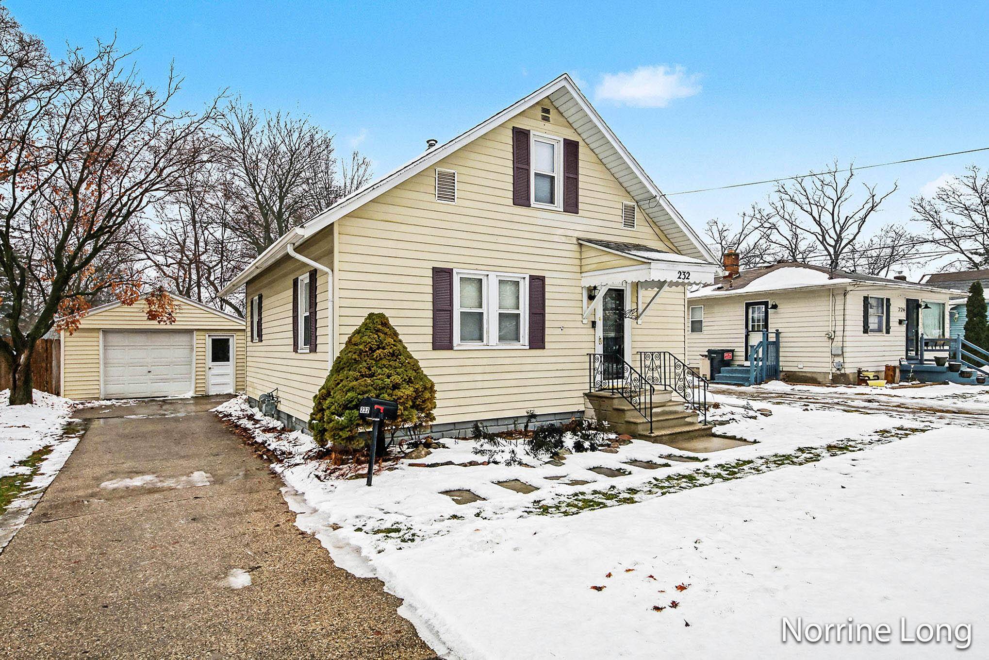 Kentwood, MI 49548,232 43rd ST SE