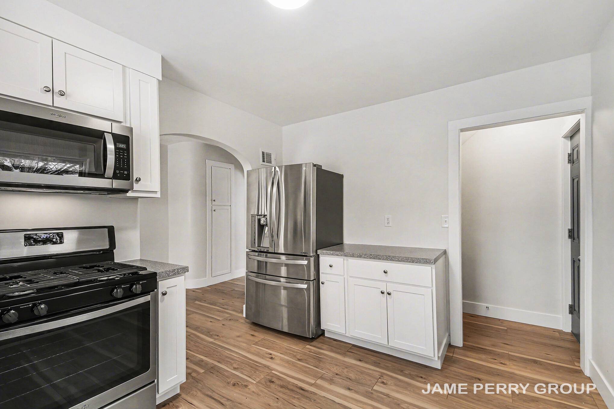 Grand Rapids, MI 49507,1335 Johnston ST SE