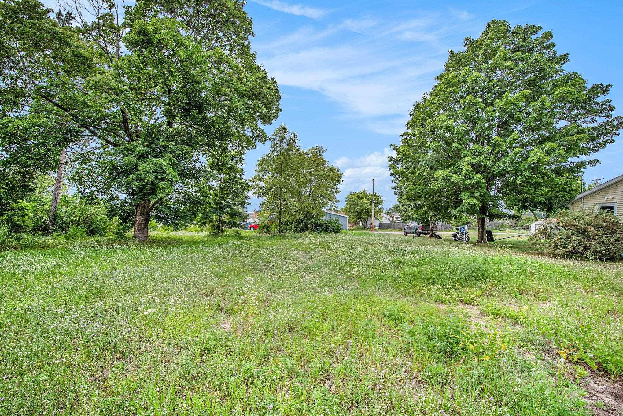 Kalkaska, MI 49646,310/312 Pine