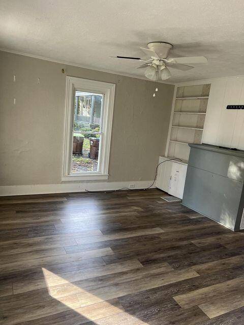 Adrian, MI 49221,914 W Maumee ST