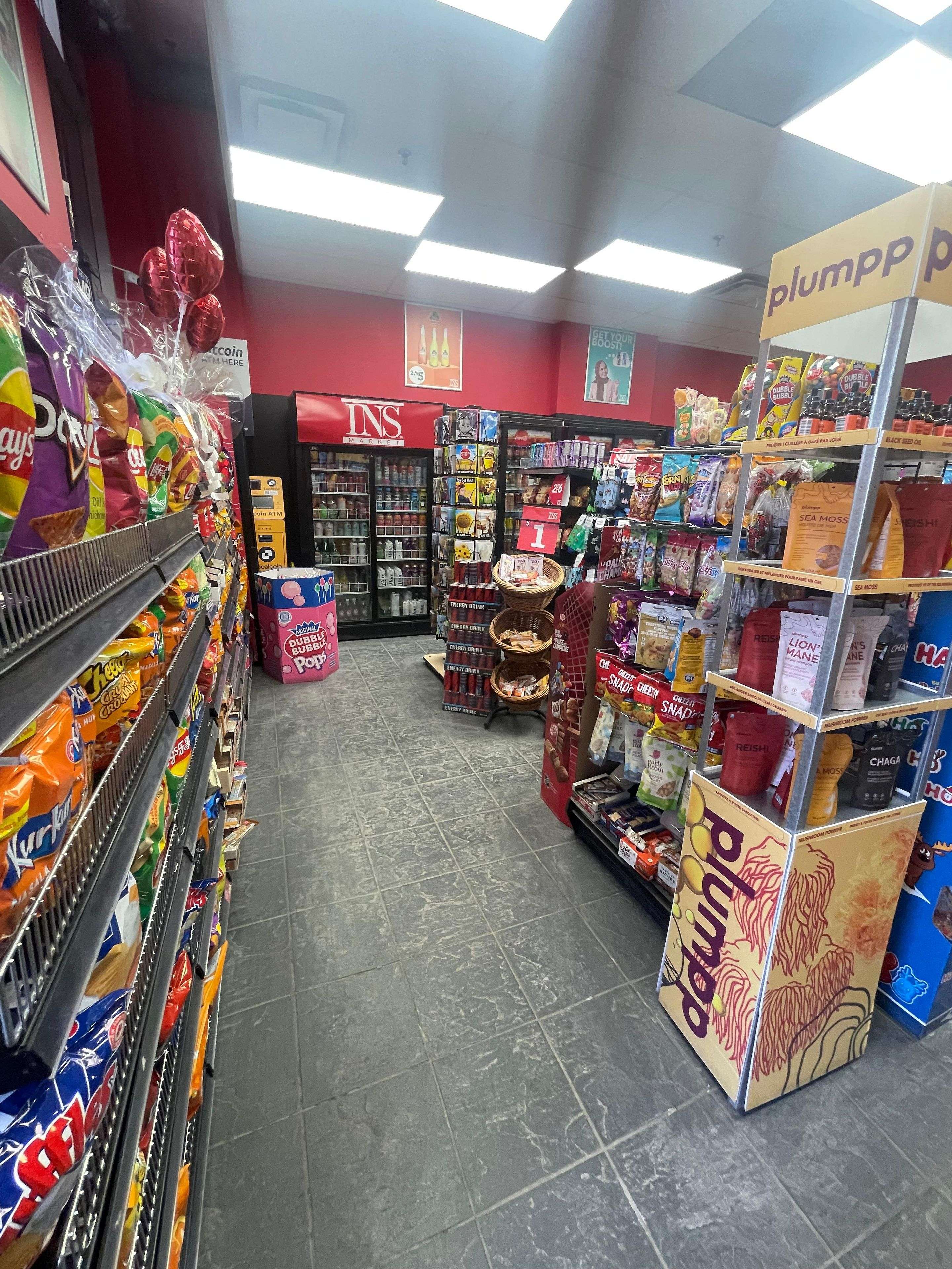 Toronto C01, ON M5V 2L8,148 Spadina AVE #3