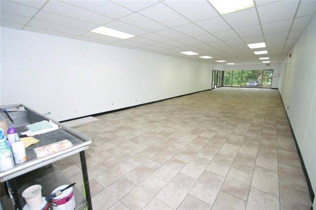 Toronto E07, ON M1S 1T9,4385 Sheppard AVE E #11