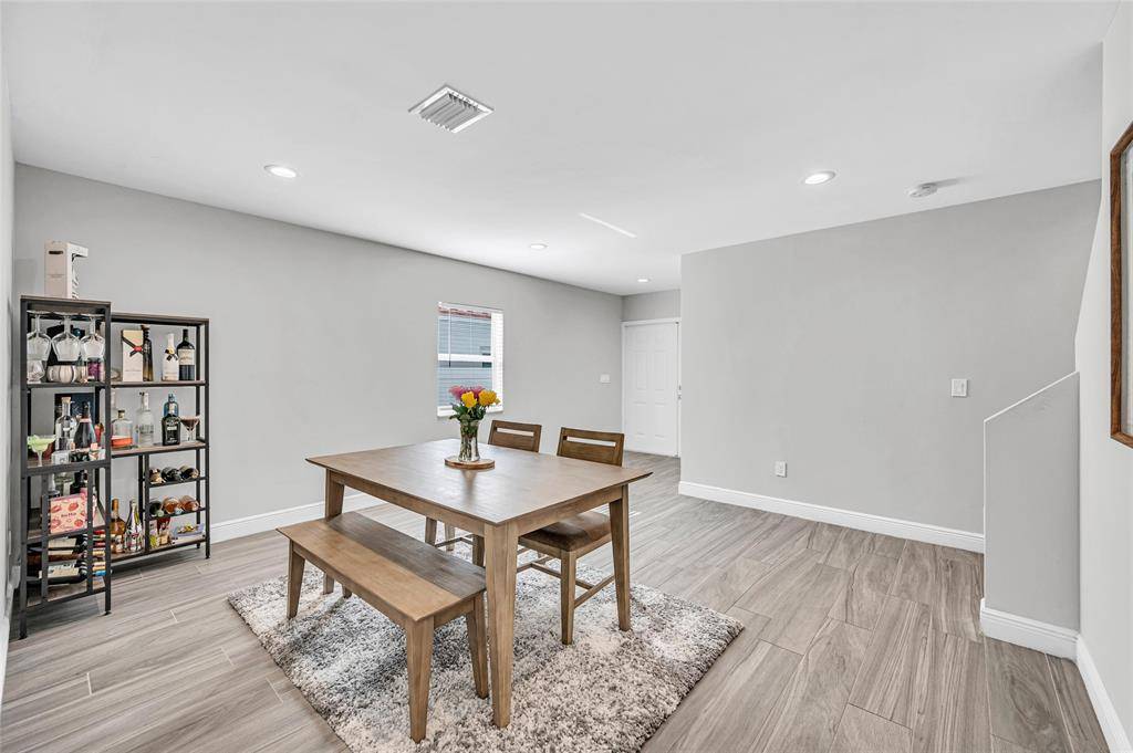 Fort Lauderdale, FL 33304,808 NE 15th Ave