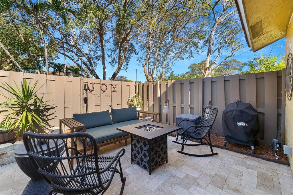 Deerfield Beach, FL 33442,2102 Deer Creek Woodlands Way