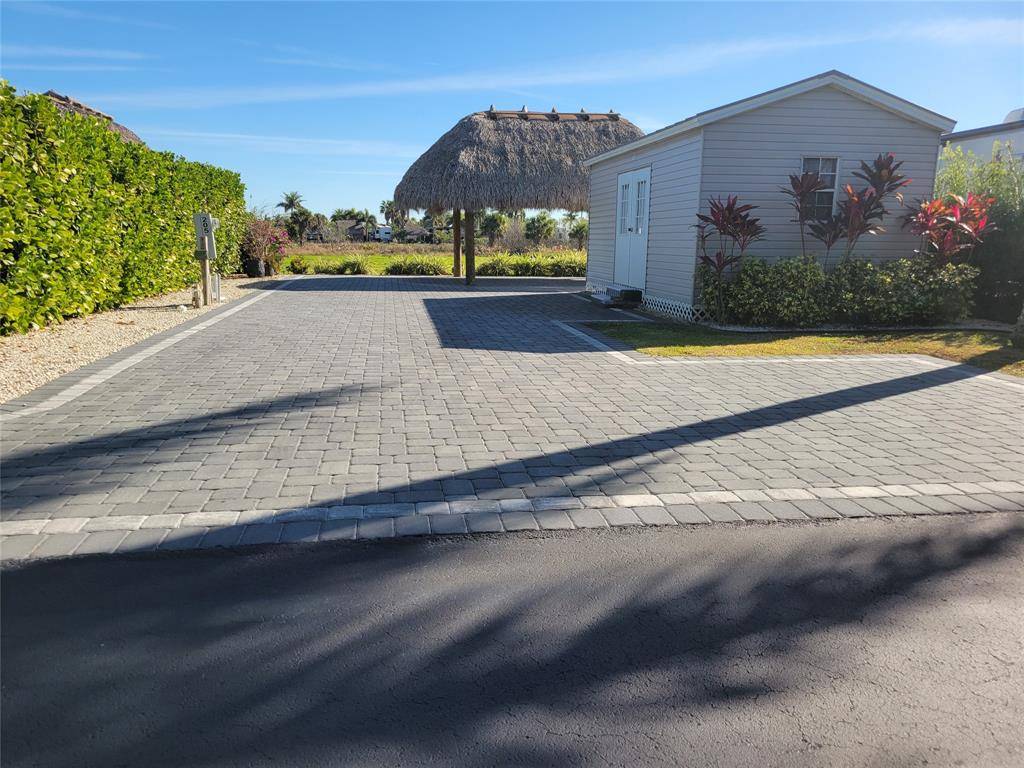 Okeechobee, FL 34974,3704 SW 7th Manor