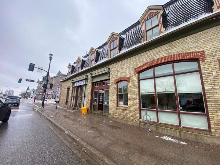 Richmond Hill, ON L4C 1T6,10132 Yonge ST #202