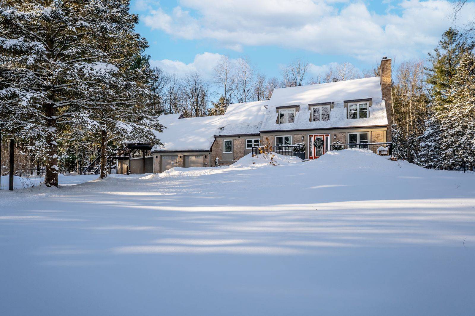 Essa, ON L0M 1T0,7816 6th Line