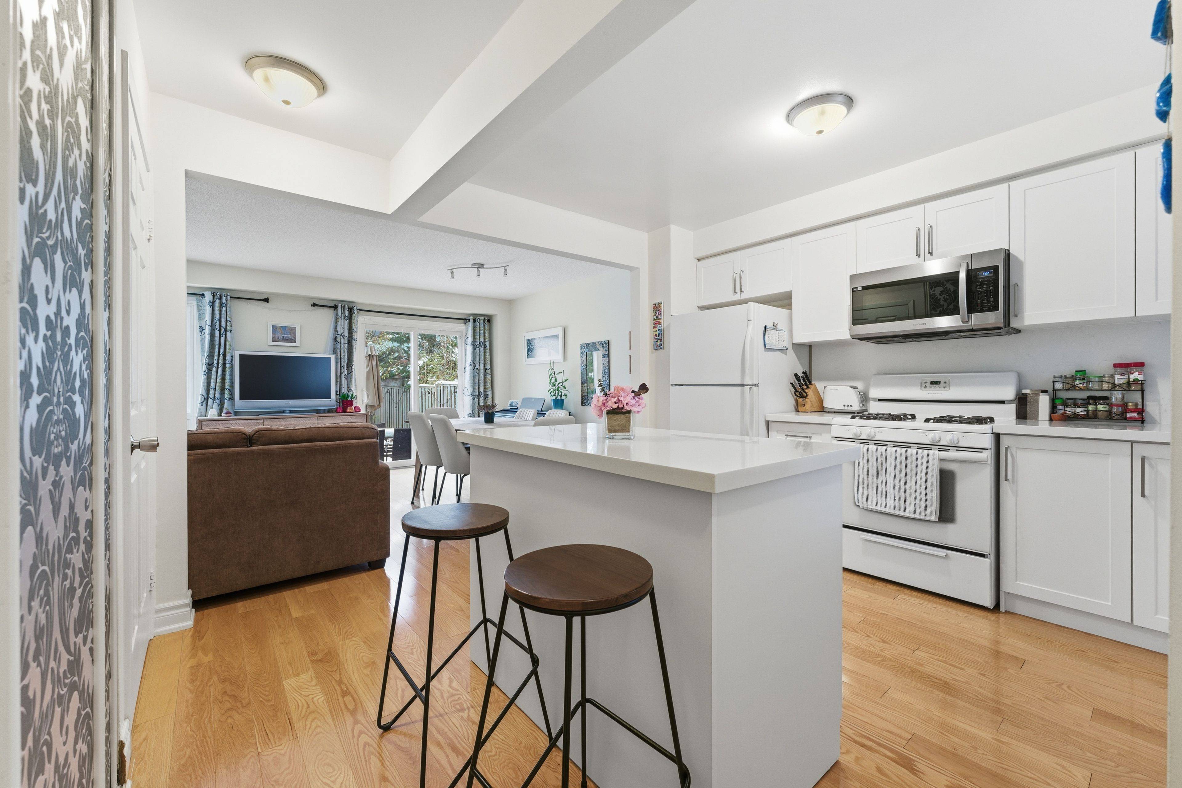 Richmond Hill, ON L4C 5V8,112 Kersey CRES