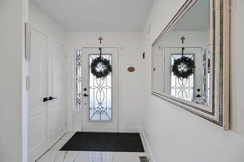 Vaughan, ON L6A 3L3,190 Deepsprings CRES