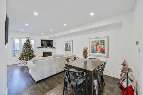 Vaughan, ON L6A 3L3,190 Deepsprings CRES