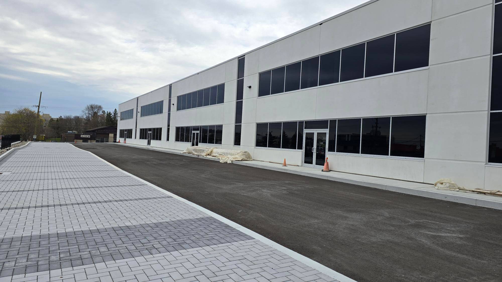 Aurora, ON L4G 7B2,2 Scanlon CT #1